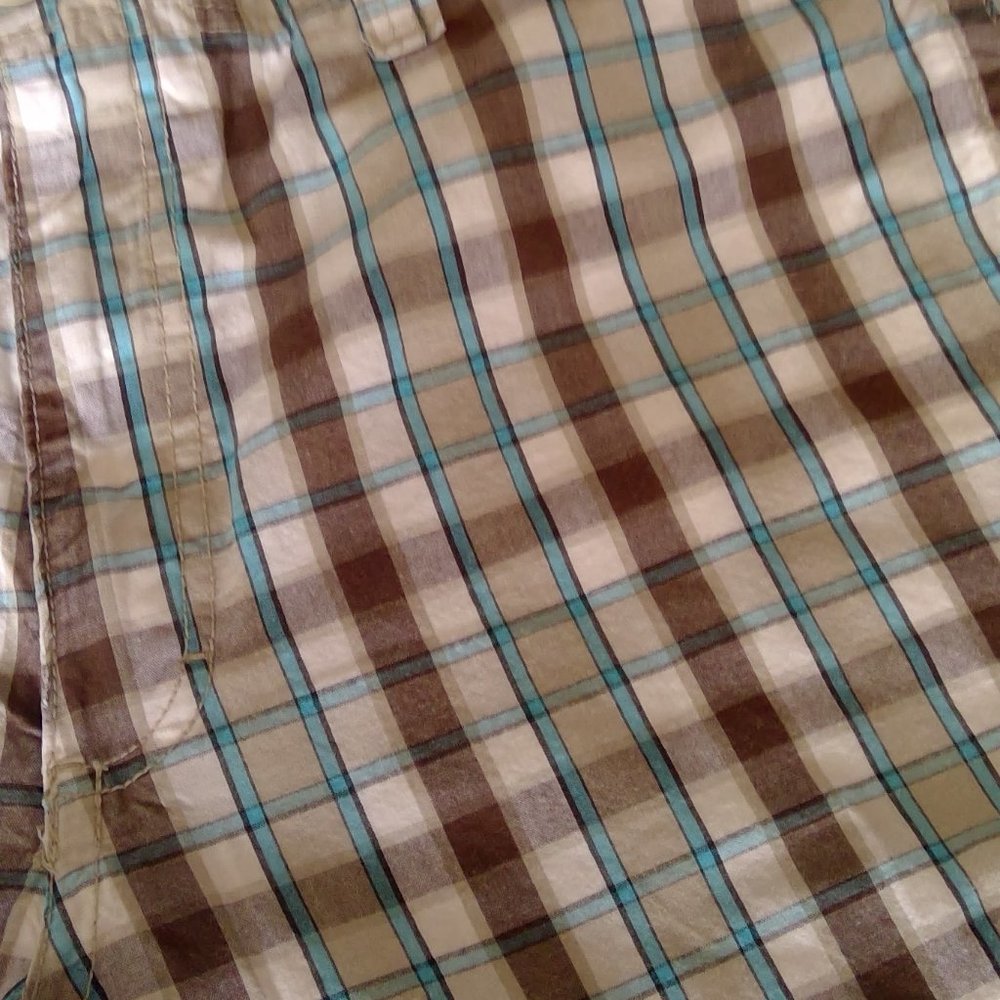 Mossimo Plaid Shorts - Picture 3 of 6